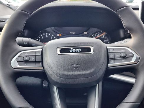 New 2026 Jeep Compass Limited image 14