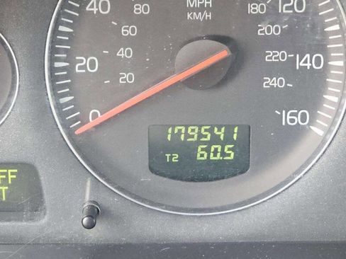 Used 2006 Volvo XC90 2.5T image 10