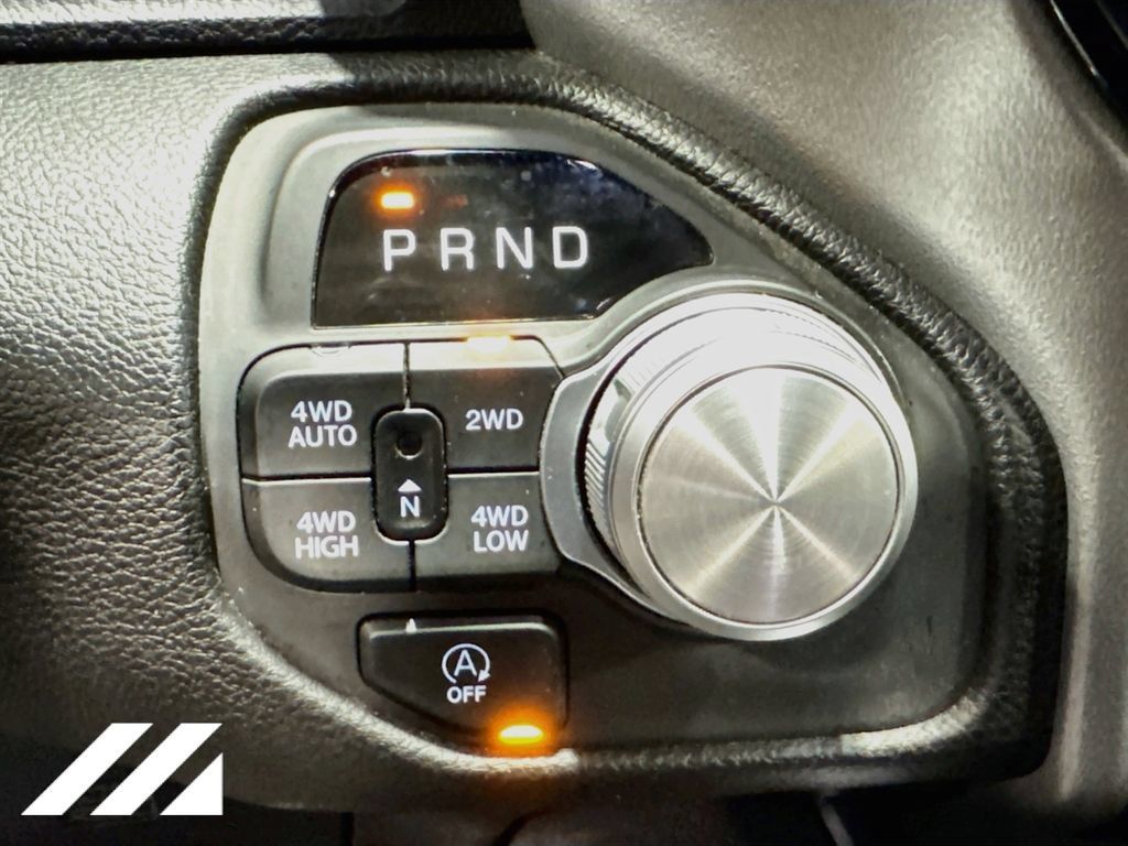 Used 2025 RAM 1500 Laramie AWD/4WD image 19
