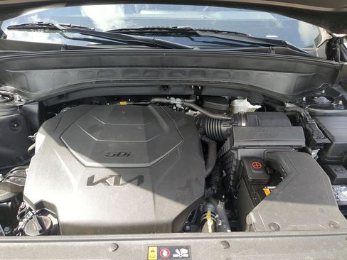 Used 2025 Kia Telluride S image 36