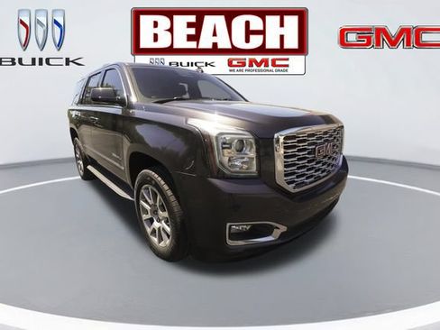 Used 2018 GMC Yukon Denali RWD image 1