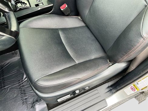 Used 2018 Toyota 4Runner TRD Off-Road Premium image 19