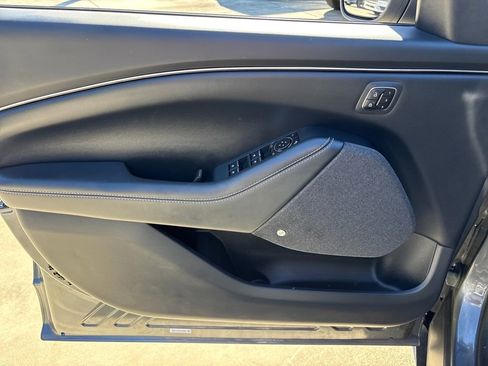 Certified 2023 Ford Mustang Mach-E Premium image 11