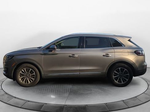 Used 2020 Lincoln Nautilus FWD w/ Equipment Group 101A image 2