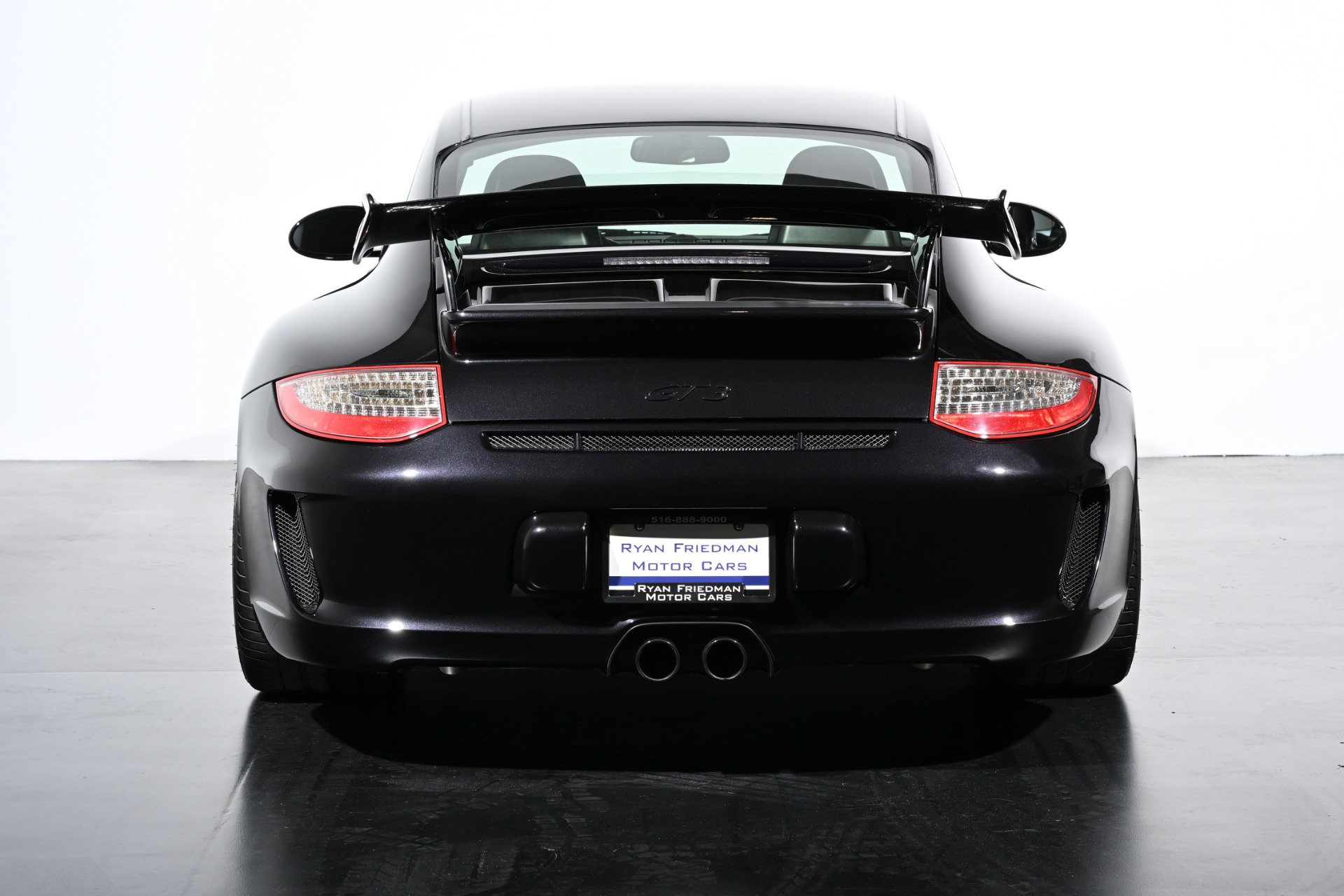 Used 2010 Porsche 911 GT3 RWD image 9