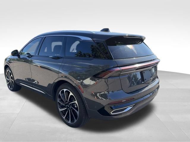 Certified 2024 Lincoln Nautilus Black Label AWD/4WD image 23