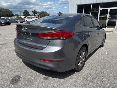 Used 2018 Hyundai Elantra Value Edition FWD image 7