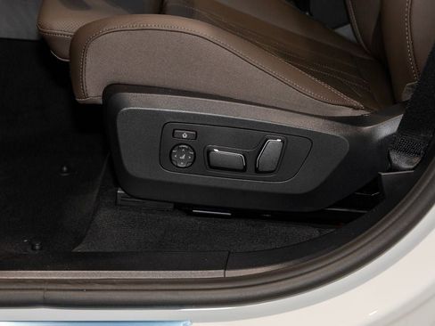 New 2026 BMW X3 xDrive30 w/ M Sport Package image 16