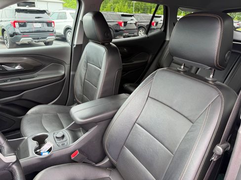 Used 2019 GMC Terrain SLT w/ Preferred Package FWD image 13