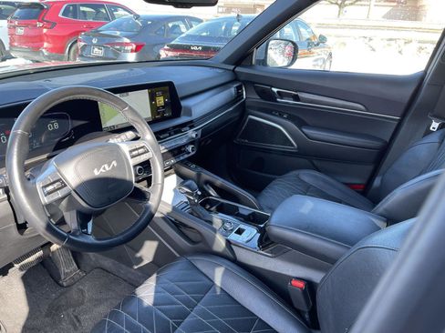 Used 2023 Kia Telluride EX X-Line image 4