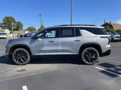 New 2026 Chevrolet Traverse RS image 4