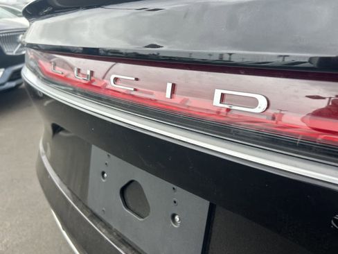 Used 2024 Lucid Air Pure image 17