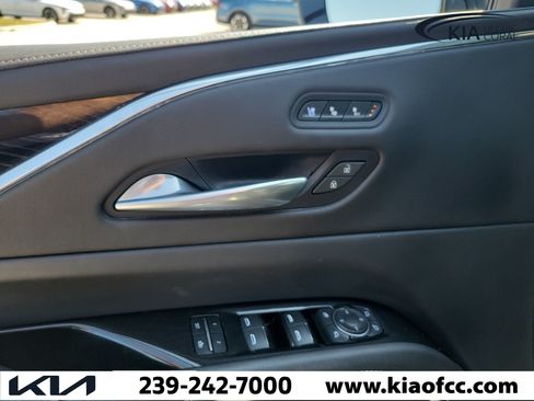 Used 2023 Cadillac Escalade Sport AWD/4WD image 25