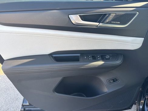 New 2026 Volkswagen Atlas Cross Sport SEL Premium R-Line image 18