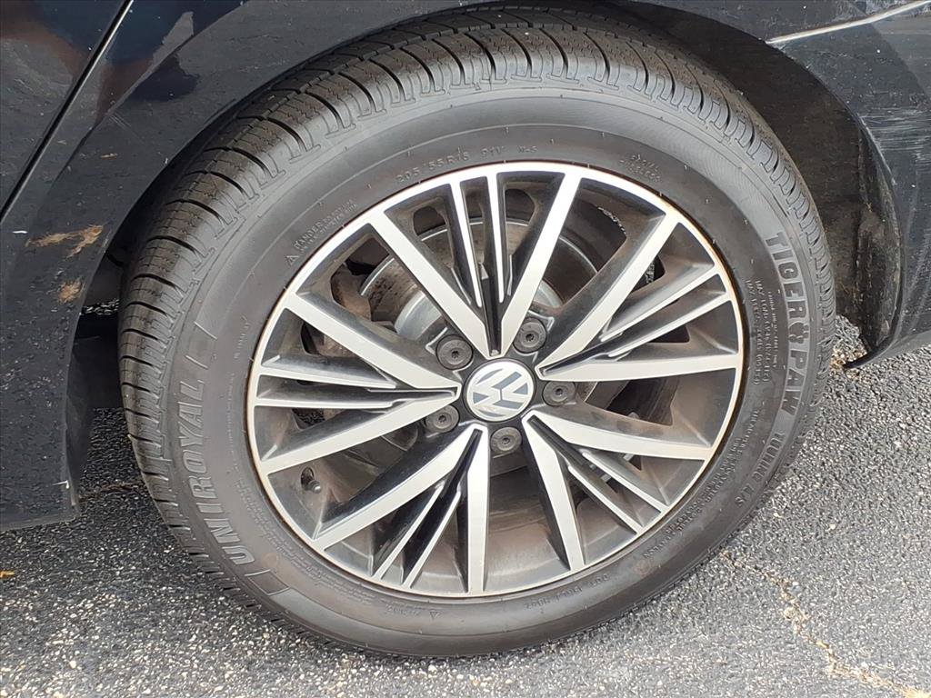 Used 2018 Volkswagen Jetta Wolfsburg Edition FWD image 30