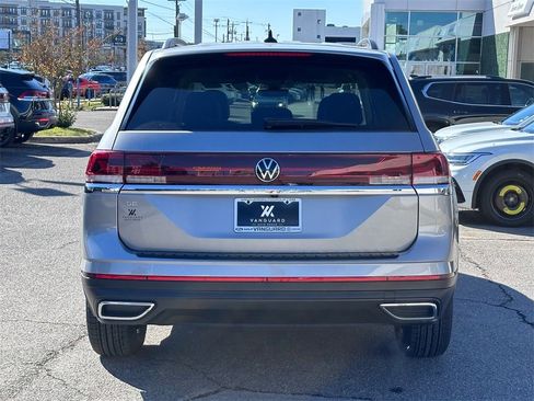 New 2026 Volkswagen Atlas SE image 7