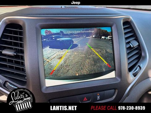 Certified 2022 Jeep Cherokee Trailhawk w/ Sun, Sound & Nav Group image 15