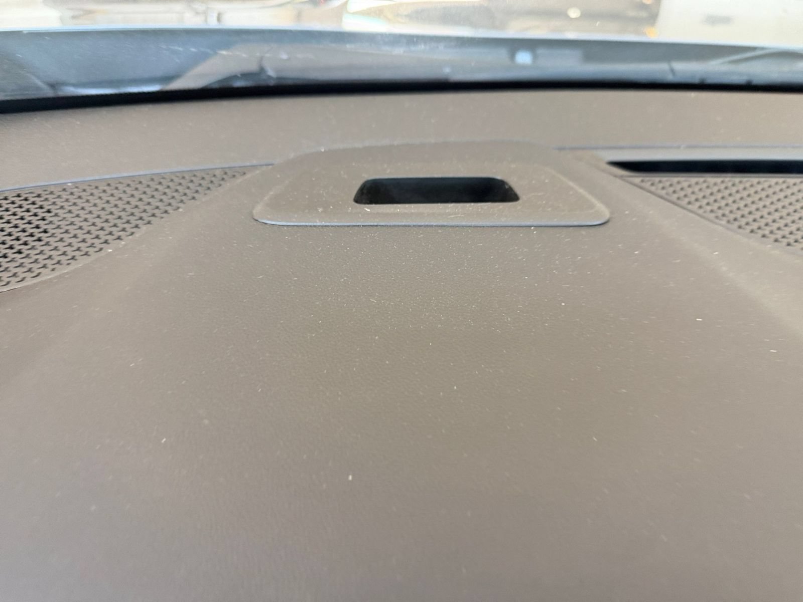 Used 2025 Chevrolet Equinox LT FWD image 34