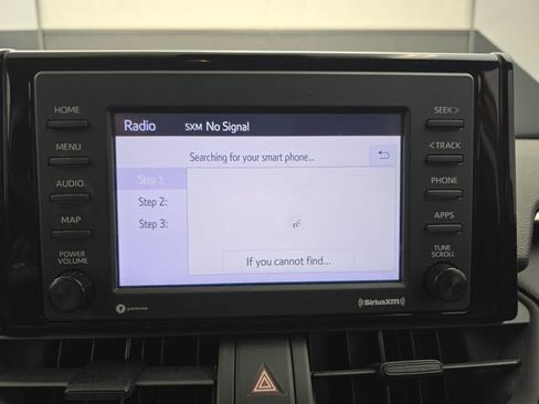 Used 2020 Toyota RAV4 XLE w/ Convenience Package FWD image 34