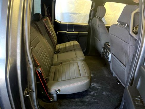 Used 2019 Ford F150 XLT w/ Equipment Group 302A Luxury image 15