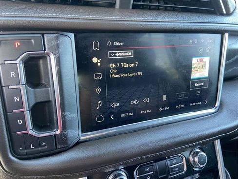 Used 2023 GMC Yukon Denali image 25