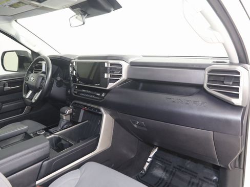 Used 2024 Toyota Tundra SR5 w/ SR5 Convenience Package image 40