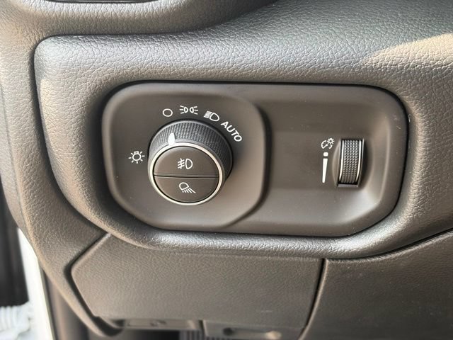 New 2026 RAM 3500 Tradesman AWD/4WD image 24