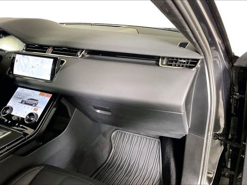 Used 2023 Land Rover Range Rover Evoque HST image 16