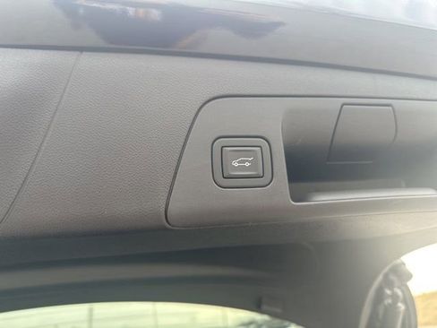 Used 2023 Buick Envision Avenir image 50