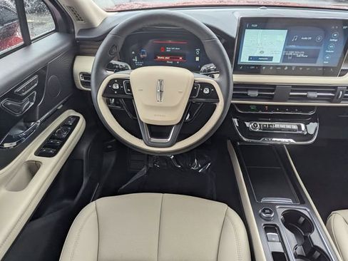 New 2026 Lincoln Corsair Reserve AWD/4WD image 14