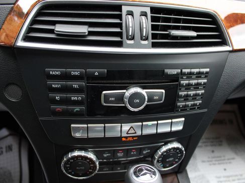 Used 2014 Mercedes-Benz C 300 4MATIC Sedan image 22