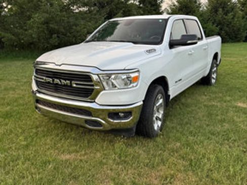 Used 2021 RAM 1500 Big Horn AWD/4WD image 1
