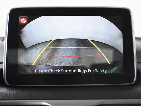 Used 2016 MAZDA MAZDA3 i Sport image 17