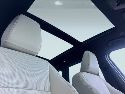 New 2026 BMW X1 xDrive28i w/ Technology Package image 14