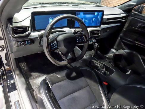 Used 2025 Ford Mustang Dark Horse RWD image 13