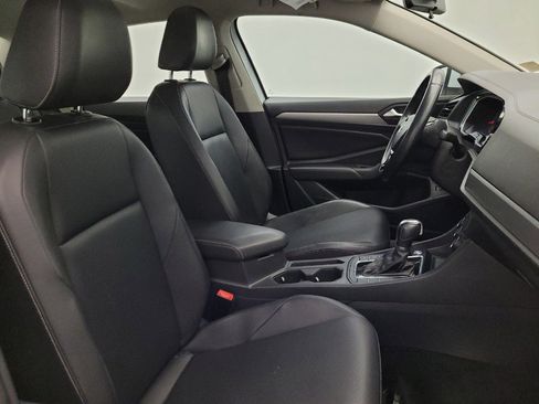 Used 2019 Volkswagen Jetta SE FWD image 21