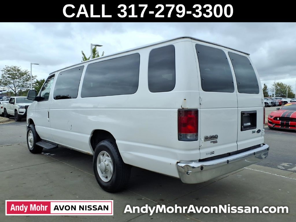Used 2009 Ford E-350 and Econoline 350 XLT RWD image 6