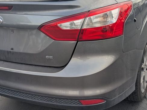 Used 2013 Ford Focus SE image 4