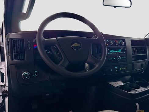 New 2025 Chevrolet Express 3500 w/ Driver Convenience Package RWD image 21