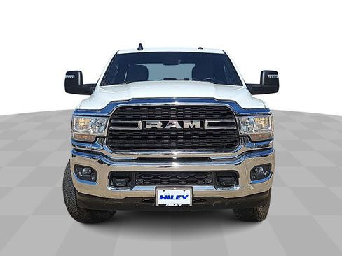 Used 2024 RAM 2500 Big Horn w/ Off Road Package image 3