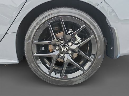 Used 2026 Honda Civic Sport image 8