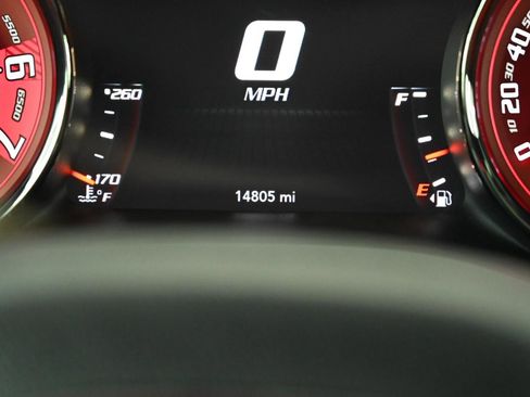 Used 2016 Dodge Challenger SRT Hellcat image 30