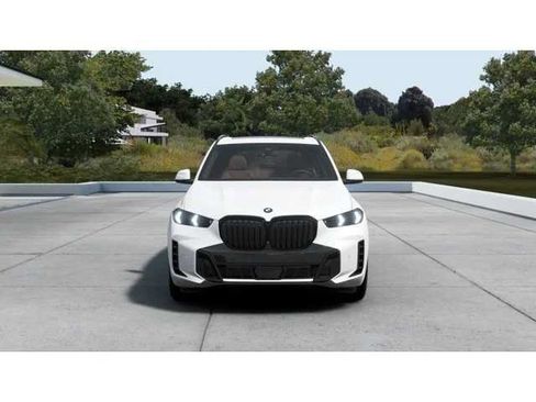 New 2026 BMW X5 xDrive50e w/ M Sport Package AWD/4WD image 3