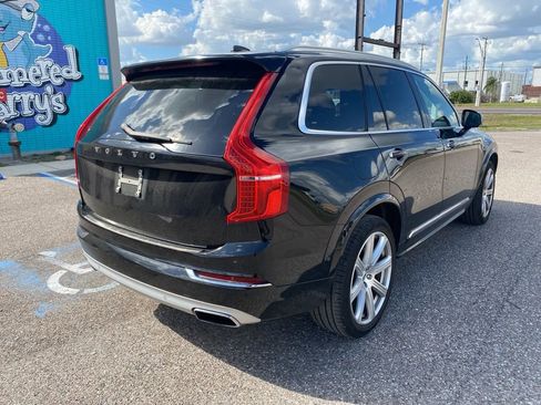 Used 2018 Volvo XC90 T6 Inscription w/ Convenience Package image 3