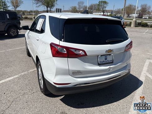 Used 2021 Chevrolet Equinox LT FWD image 21