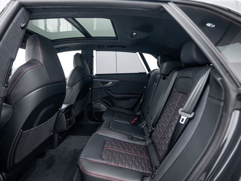 New 2026 Audi RS Q8 performance image 19