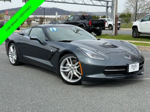 Certified 2019 Chevrolet Corvette Stingray Coupe w/ 1LT RWD image 1