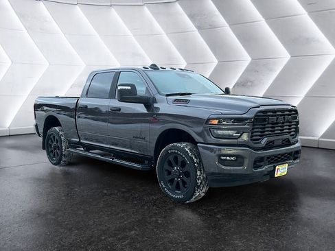 New 2026 RAM 2500 Big Horn AWD/4WD image 7