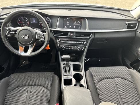 Used 2020 Kia Optima LX FWD image 16