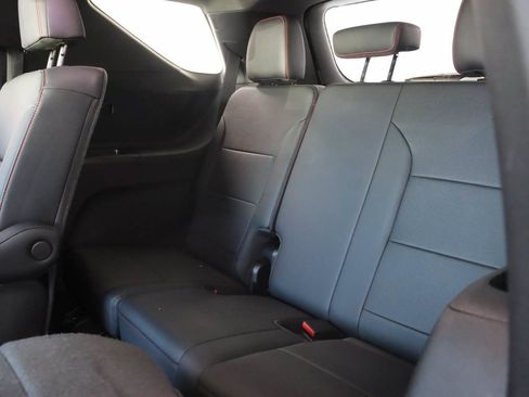 Certified 2025 Chevrolet Traverse Z71 w/ Driver Confidence Package AWD/4WD image 17